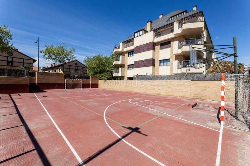 Foto 231b2705-452a-4280-88b6-6ec2ff4daffc. Dúplex exclusivo bajo en esquina, privacidad y tranquilidad en zona prime en Boadilla del Monte