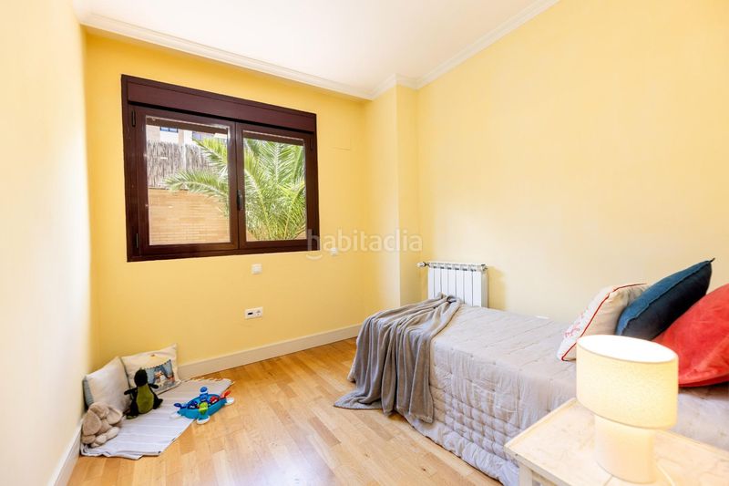 Foto 2ac9b8bd-9484-4d6f-b49c-1e952630f8dd. Dúplex exclusivo bajo en esquina, privacidad y tranquilidad en zona prime en Boadilla del Monte