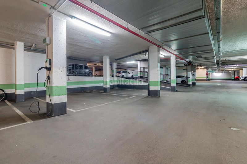 Foto 5c98256d-1d17-4a63-a2b3-8c7a8dd4f9d4. Dúplex exclusivo bajo en esquina, privacidad y tranquilidad en zona prime en Boadilla del Monte