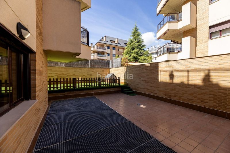 Foto 93d73732-e0b3-4e21-b17f-cb8db8f8dc09. Dúplex exclusivo bajo en esquina, privacidad y tranquilidad en zona prime en Boadilla del Monte
