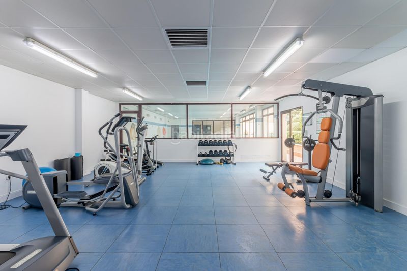 Foto 9dd6068a-0f72-422d-8e8c-2f694de385ad. Dúplex exclusivo bajo en esquina, privacidad y tranquilidad en zona prime en Boadilla del Monte