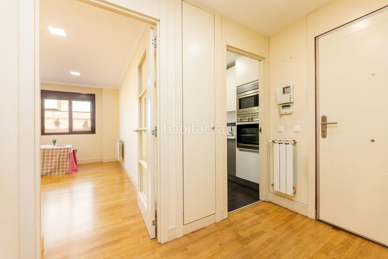 Foto d32a5034-692b-4616-846e-68239c12e6be. Dúplex exclusivo bajo en esquina, privacidad y tranquilidad en zona prime en Boadilla del Monte