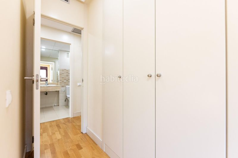 Foto e36e9e80-2aa1-4b28-95ed-2349d9b4a890. Dúplex exclusivo bajo en esquina, privacidad y tranquilidad en zona prime en Boadilla del Monte