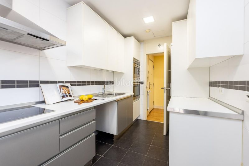 Foto f413a0cb-ad14-4a1a-b74a-05863c189ee4. Dúplex exclusivo bajo en esquina, privacidad y tranquilidad en zona prime en Boadilla del Monte