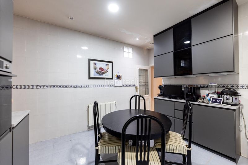 Foto 1c312cdc-e692-4b78-bba2-cb5764e20ae6. Pis amb calefacció a Palos de Moguer Madrid