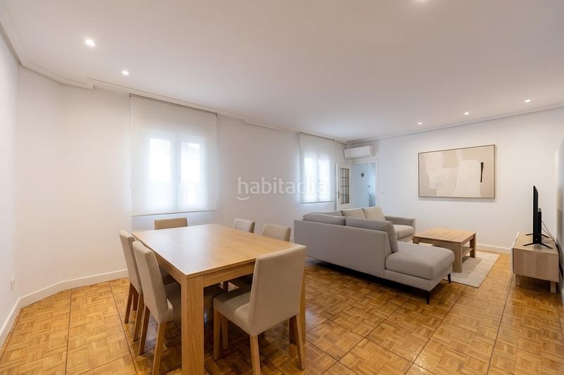 Foto 25efbc0a-2077-4f9c-b75e-336fd644bc7d. Pis amb calefacció a Palos de Moguer Madrid