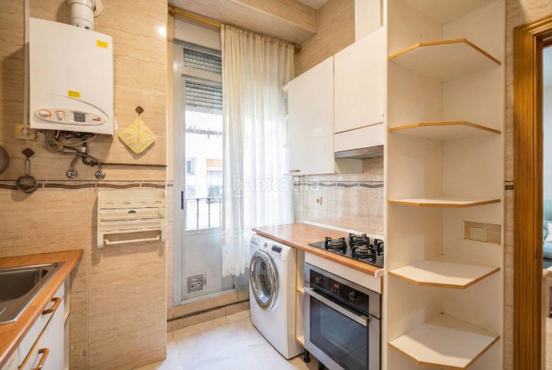 Foto 6d702c80-ffc0-4e67-8f96-1ef0128fcab4. Pis a Embajadores-Lavapiés Madrid