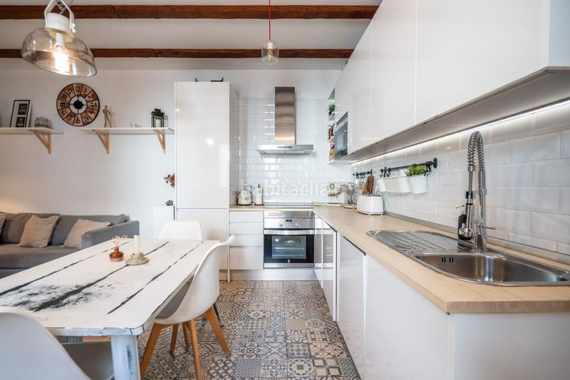 Foto 1e8c8c04-ea21-44c7-b285-a5aad60b6359. Pis amb calefacció a Castillejos-Cuzco Madrid