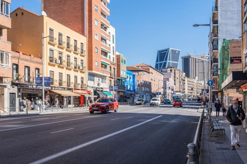 Foto e75bb9e0-b52c-43ef-8aa7-cb1a97be34a1. Pis amb calefacció a Castillejos-Cuzco Madrid