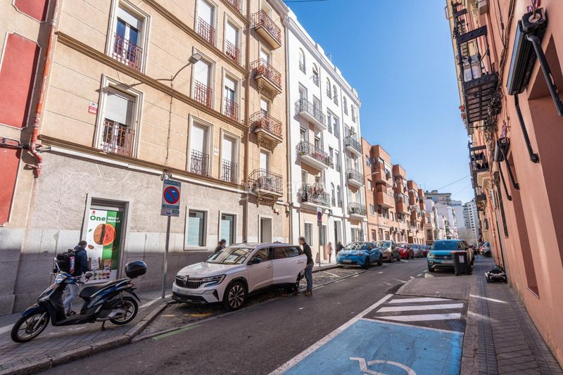 Foto eb05c1b8-5ebf-458a-8763-58bda586673b. Pis amb calefacció a Castillejos-Cuzco Madrid