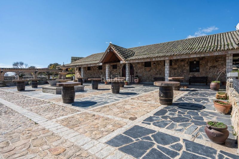 Foto 74a3d6d1-4477-4fdc-98d3-5cec719771d9. Finca rústica a Robledo de Chavela