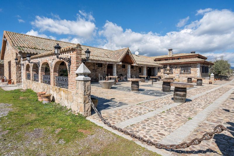 Foto 812b8dac-9853-42e5-8595-4448a1b2fc64. Finca rústica a Robledo de Chavela