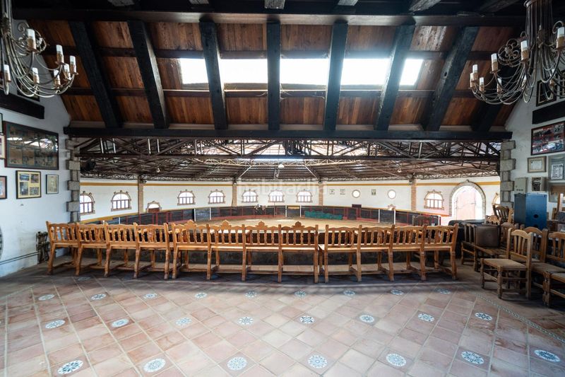 Foto a0afdc1f-2db8-4131-a554-aee01d8c305a. Finca rústica a Robledo de Chavela