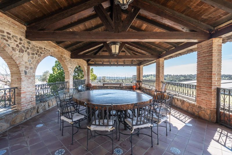 Foto a1a321f3-c6bb-459d-b57a-b3f2f3337f98. Finca rústica a Robledo de Chavela