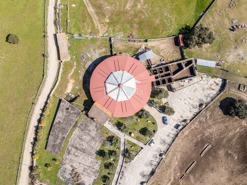 Foto d7e45c33-b11f-4216-9c29-83f0d7a544fa. Finca rústica a Robledo de Chavela