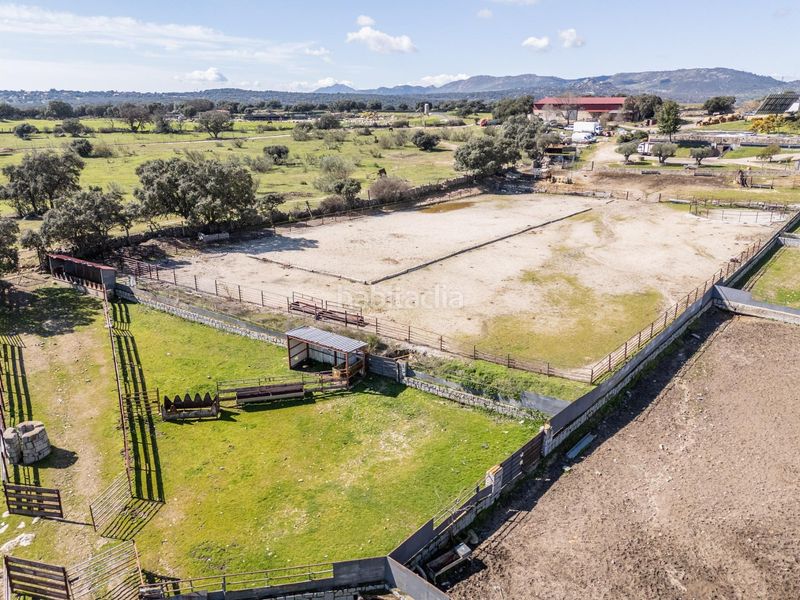 Foto a8d6a897-6277-4352-ac5e-c6dcc13999ce. Finca rústica a Robledo de Chavela