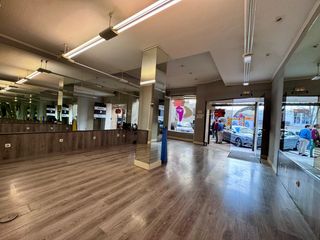 Miete Geschäftsraum in Castellana