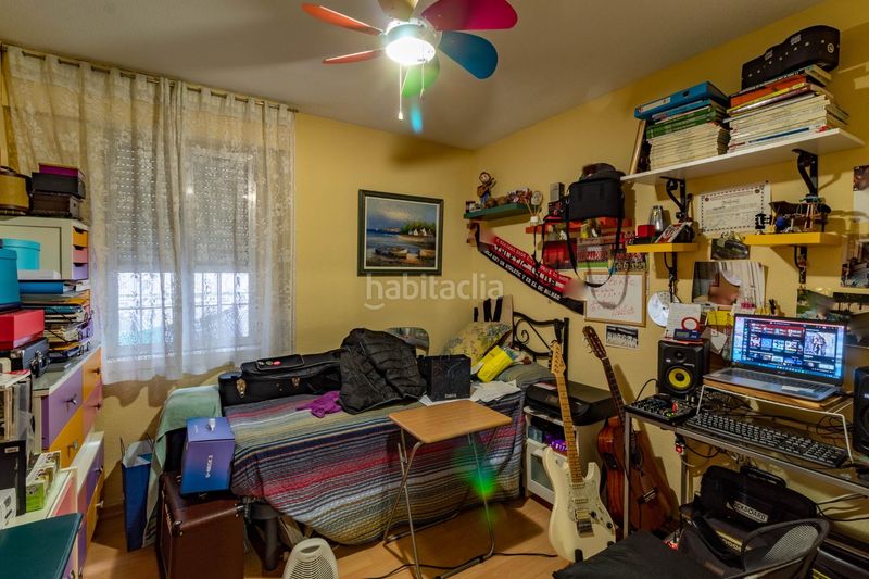 Foto 355cda0f-dc57-4f51-af44-d9367a3c4bc7. Pis a Vinateros Madrid