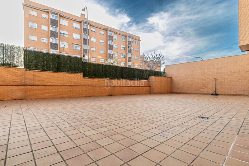 Foto 461cb7e4-0d6e-4c49-9229-47788020536f. Pis amb calefacció aparcament piscina a Ciudad 70 Coslada
