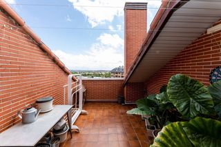 Àtic  Peñalara. Ático dúplex con terrazas y vistas a madrid en pozuelo de alarcó