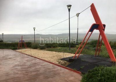Foto 9a7f2d80-3ac9-4d48-a090-6bb3323f11d2. Edifici a Villarrubia de Santiago