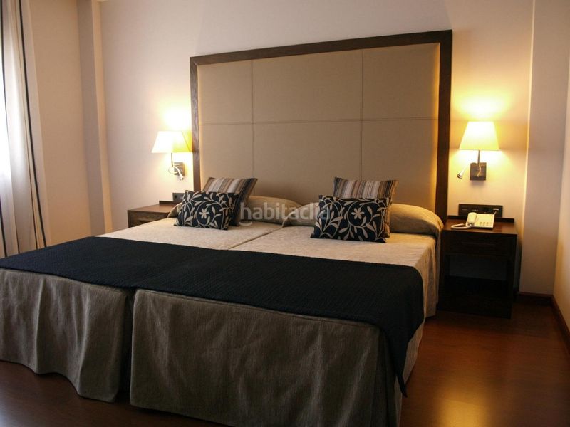 Foto a30a83c0-d89d-4b2b-9462-5e342ae8add0. Edifici a Villarrubia de Santiago