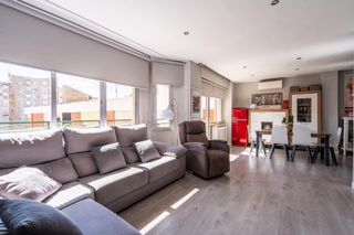 Piso  Plaza jesús de medinaceli. Piso reformado con tres terrazas y vistas abiertas en el centro