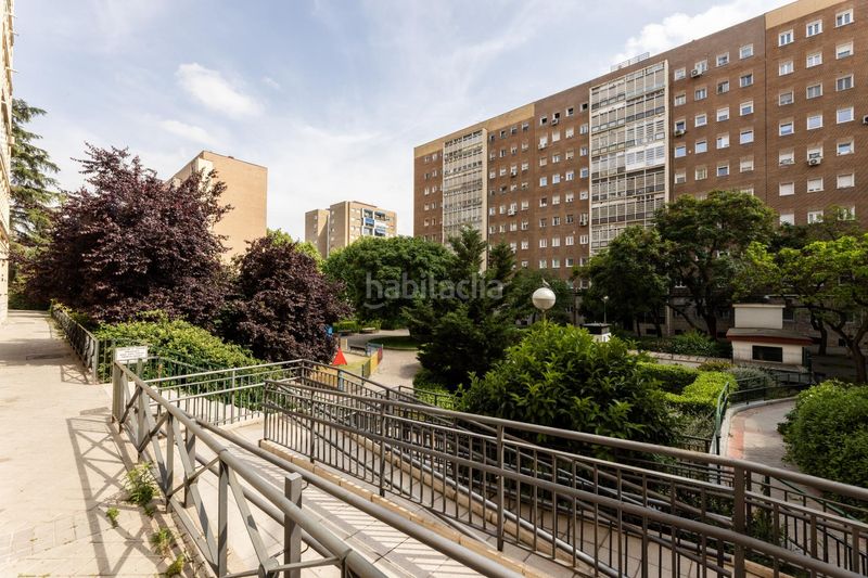 Foto b8626709-2444-48ca-a38a-ba97a44755ae. Pis amb calefacció a Vallehermoso Madrid