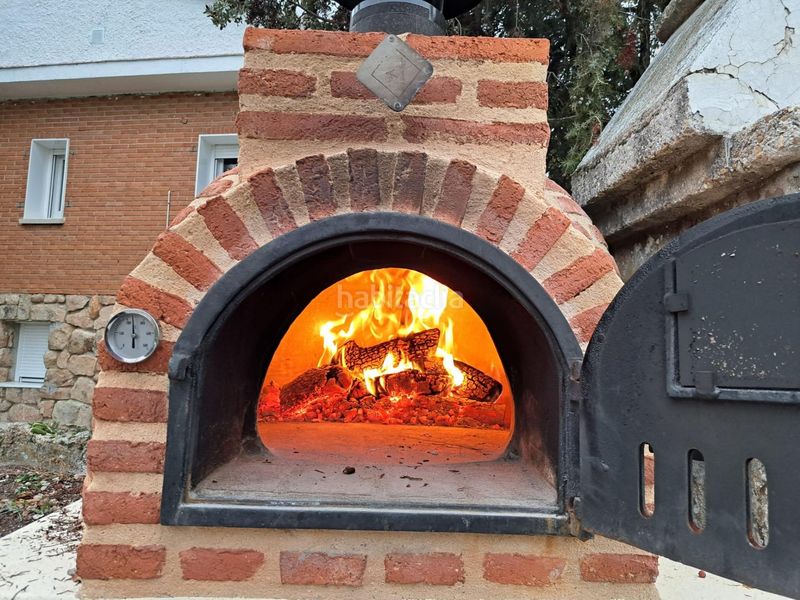 Foto 721e9038-ba35-41ab-abf6-934c6e60fe50. Casa amb aparcament a Cabrera (La)