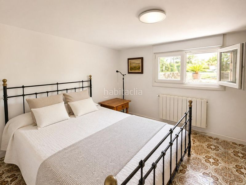 Foto a01016fe-5d50-4ae4-9f2d-26b4b1b5ecbc. Casa amb aparcament a Cabrera (La)