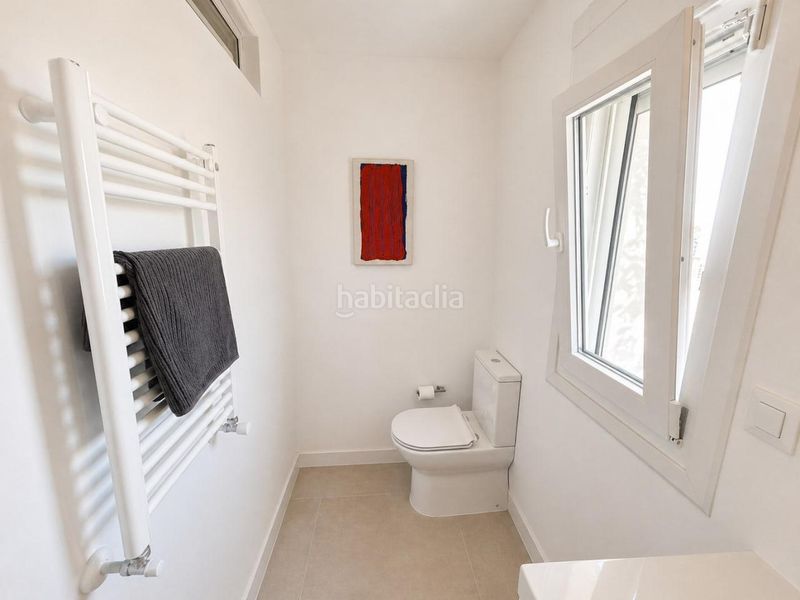 Foto c375f540-9364-40c2-b384-8e9987e49066. Casa amb aparcament a Cabrera (La)