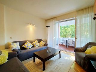 Location Appartement  Calle divino redentor. Piso en alquiler