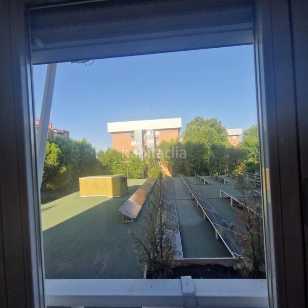 Foto a1be33b8-8b3c-4bb2-9099-37563cc49f2f. Pis amb calefacció aparcament piscina a Palomas Madrid
