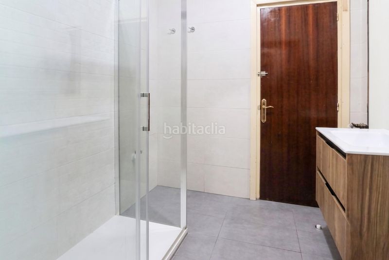 Foto b6bce6bc-d254-4c87-8f05-7c7a838e93af. Chalet mit heizung parking in Reocín