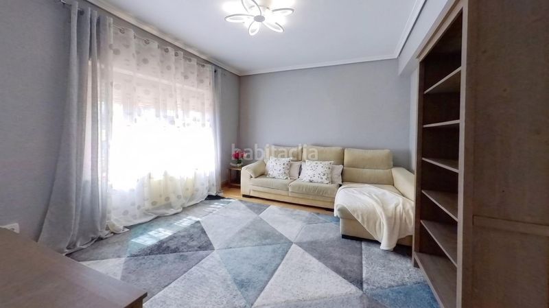 Foto d3d22af8-9091-4648-ad89-02062aa73882. Chalet mit heizung parking in Reocín
