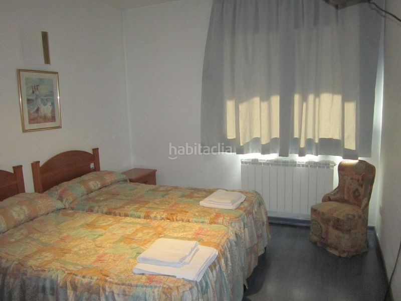 Foto 7a3111d6-476c-450c-93c5-a35557db052f. Edifici a Riocabado