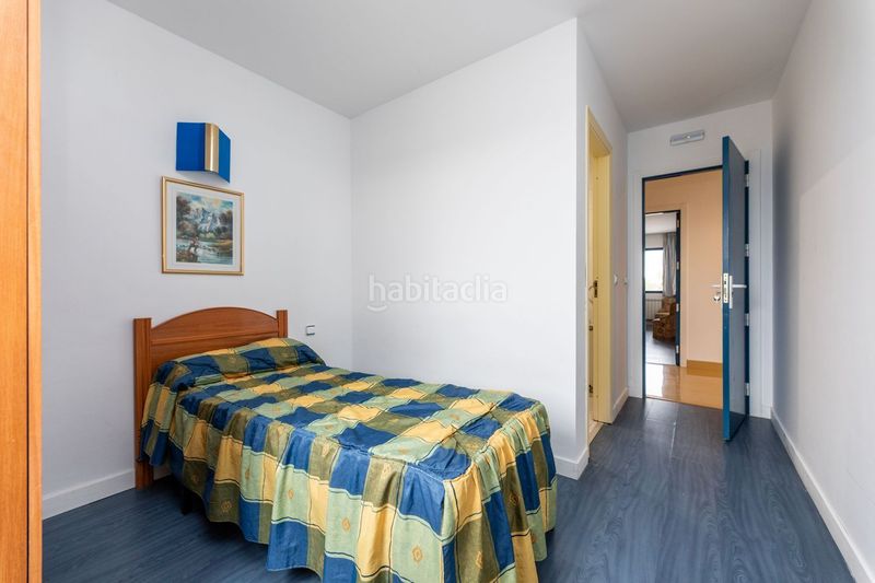 Foto c8ef762d-98e4-4976-b98d-40f4eb186f58. Edifici a Riocabado