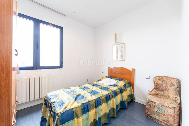 Foto f13faa27-5935-4c3e-ab1a-22ec1a5f316a. Edifici a Riocabado