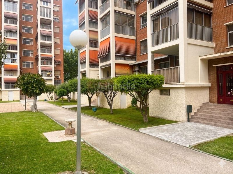 Foto 2f0259a1-6afc-4d5c-bcbb-384f360bf8e9. Apartament amb aparcament piscina a Rincón Bajo Benidorm