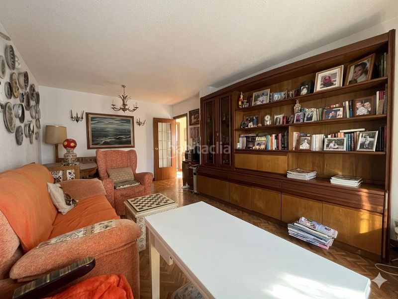Foto a8a674ec-d521-4803-b3f1-d6681bbc9ed5. Apartament amb aparcament piscina a Rincón Bajo Benidorm