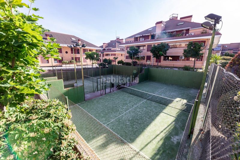Foto 063ac4bf-2136-4d3f-a525-0a3e458fa1af. Àtic amb calefacció aparcament piscina a El Pinar-Punta Galea Rozas de Madrid (Las)