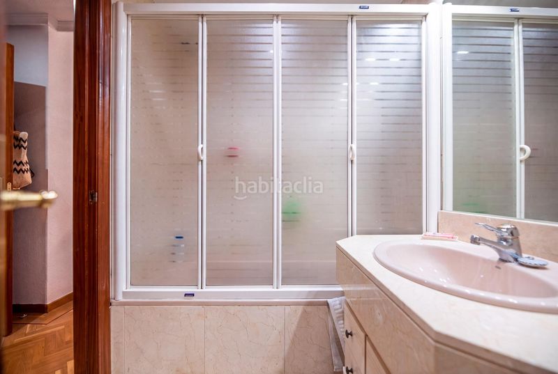 Foto 599e2318-b786-4986-987d-1b480294b68c. Pis amb calefacció aparcament piscina a Legazpi Madrid