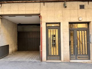 Alquiler Parking coche  Calle de cristóbal bordiú 4. Plaza de garaje en cristóbal bordiú 4