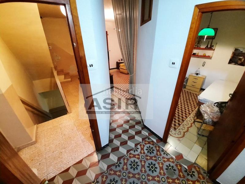 Foto 87b11328-9af3-4668-ae2e-409db4dd6ac1. Casa sin ninguna comisión!! casa amplia con negocio en planta baja en una excelente zona en Corbera