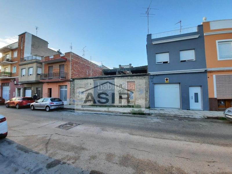 Foto 1b2e58bc-3751-47dd-a10c-48f177eab5c8. Terreny residencial a Alquenència - Venècia Alzira