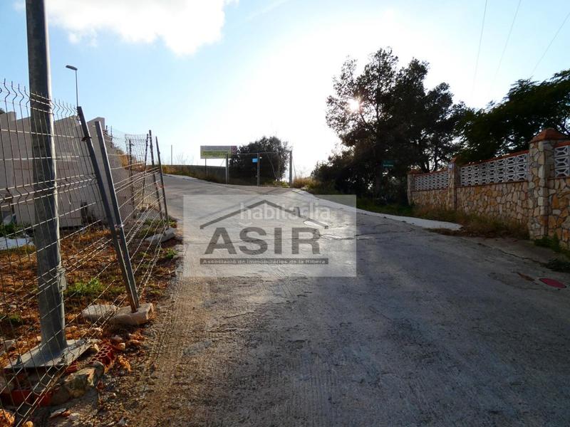 Foto 968bada9-dfaa-467f-b5e0-67d6e978d70e. Terreno residencial sin ninguna comisión!! excelente parcela chaflán con proyecto para construir con luz y agua en la urbanización el respirall en Alzira