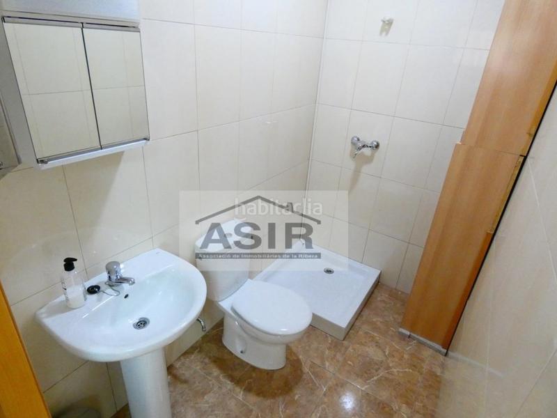 Foto f7a9f56c-a4db-4907-a646-066d5748d006. Locale commerciale in Alquenència - Venècia Alzira