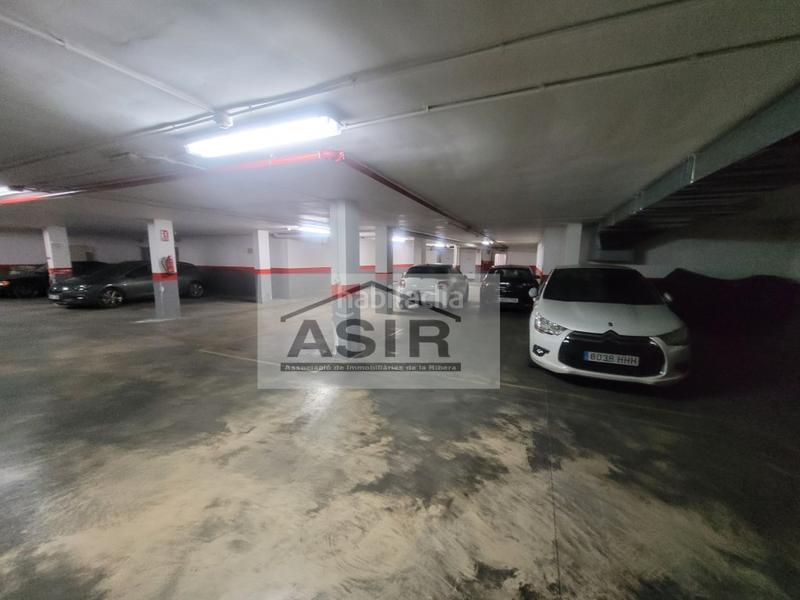 Foto 328d5306-70c5-4bfe-8de7-8765a71135d5. Posto auto in Centre Alzira