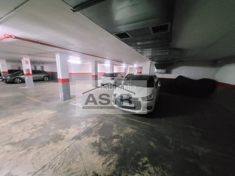 Foto 57609c05-ed68-4da1-b31b-fb4a9640ad2d. Posto auto in Centre Alzira