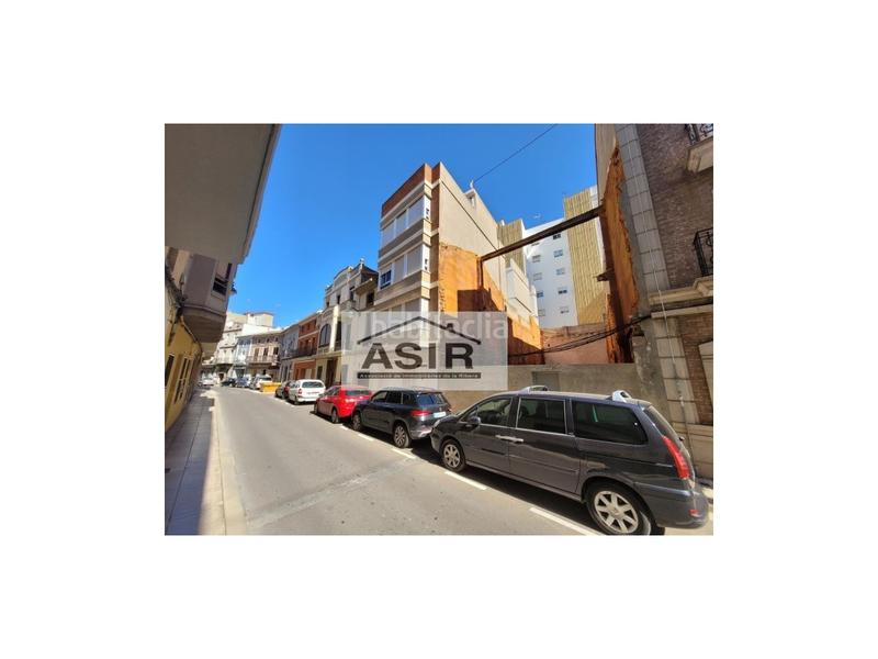 Foto f78feb07-5504-4154-afac-cbd1f303fd28. Posto auto in Centre Alzira